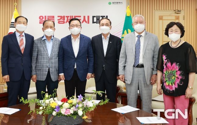 이장우 대전시장, 대한노인회 시연합회장 ․ 5개구 지회장 면담